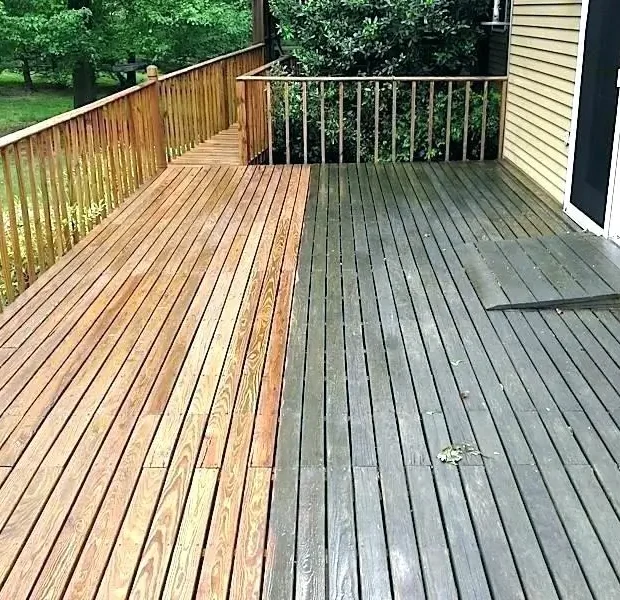 timber deck washing before after Auckland Super Quality Cleaning